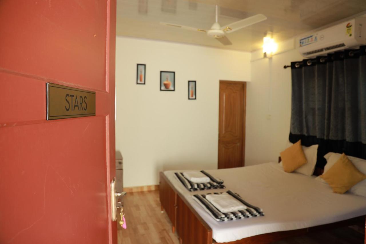 Baywatch Beach Resort Alappuzha 외부 사진