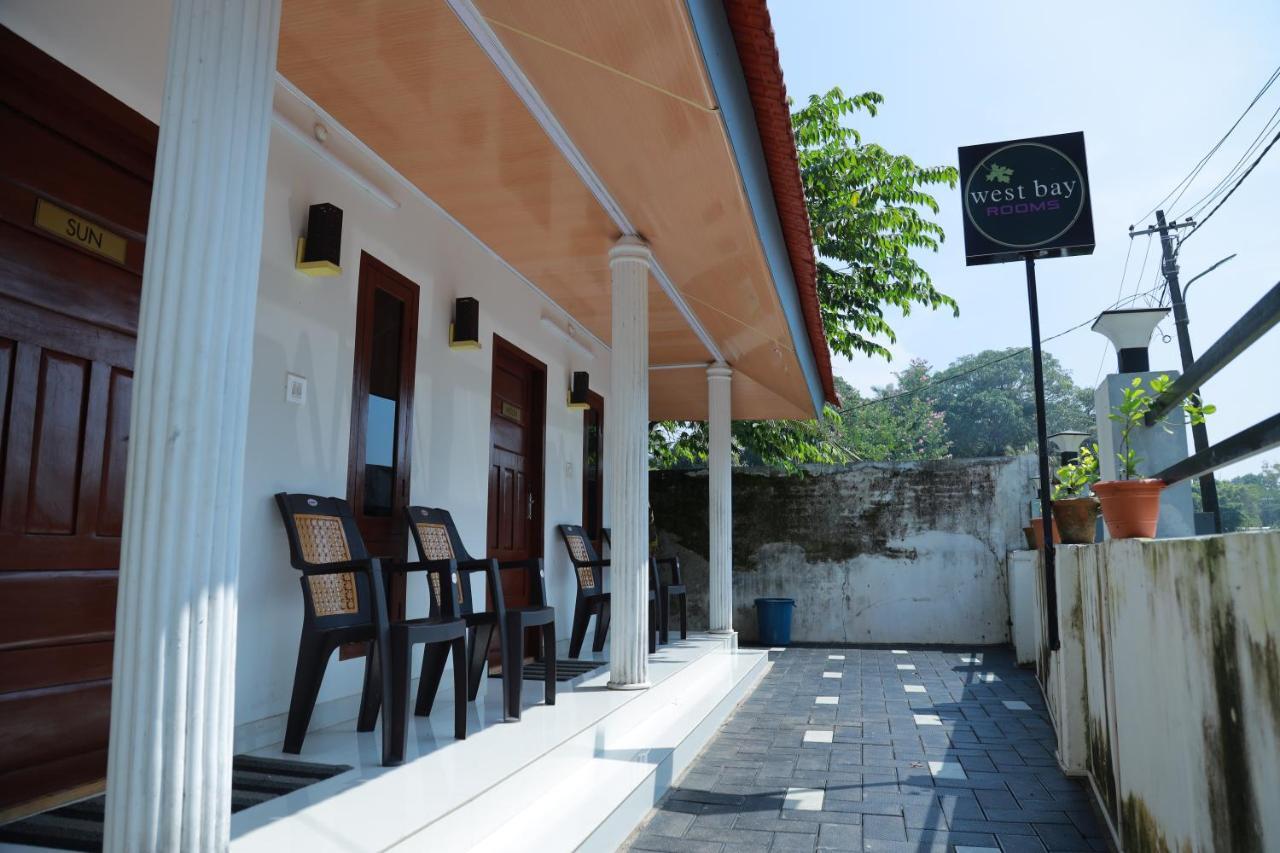 Baywatch Beach Resort Alappuzha 외부 사진